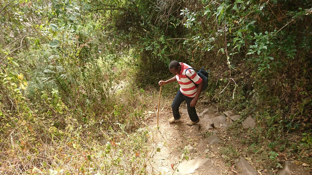 Tifus (the guide) on steep gravel road